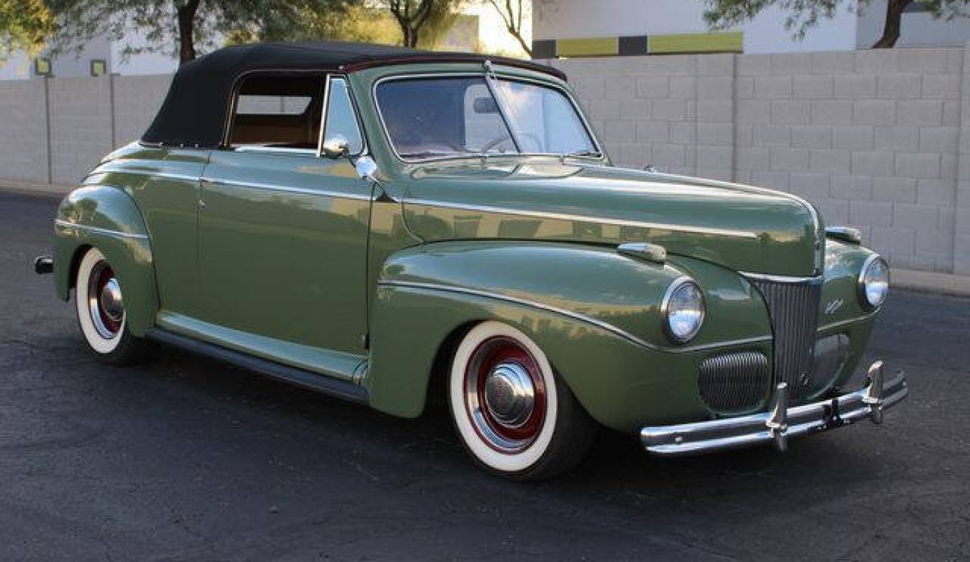 1941 Ford Super Deluxe