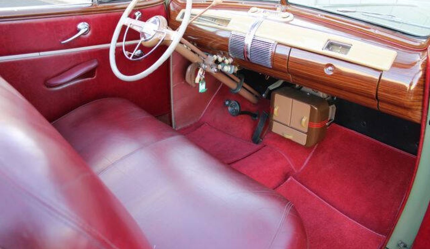 1941 Ford Super Deluxe