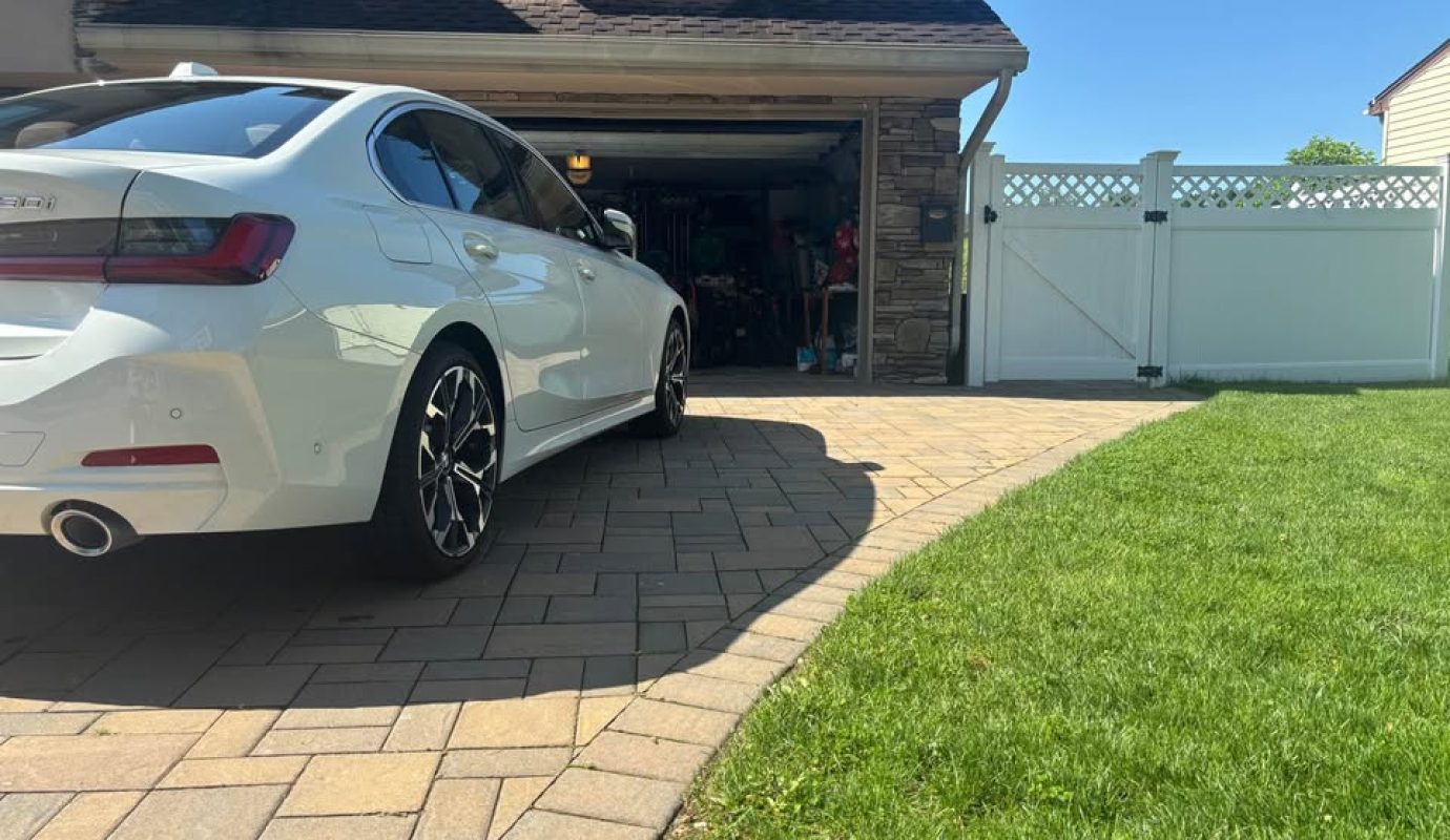 2025 BMW 3 Series 330xi